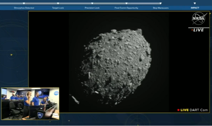 Nave de la NASA choca contra un asteroide para desviar su trayectoria