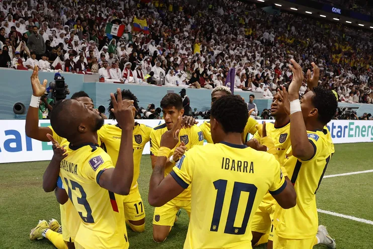Mundial Qatar 2022: Ecuador da el primer golpe ante Qatar y lidera el Grupo A