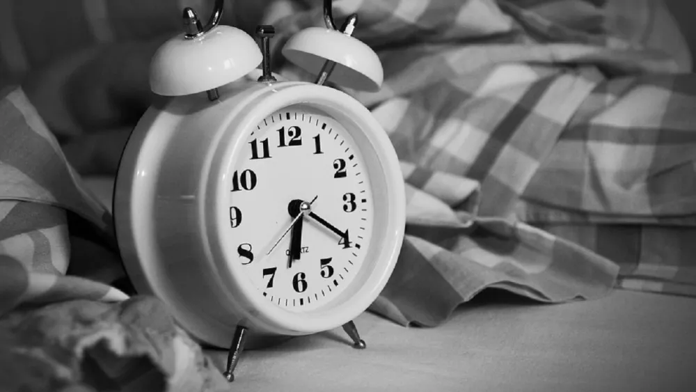 Dormir menos de 5 horas por noche aumenta el riesgo de desarrollar síntomas depresivos