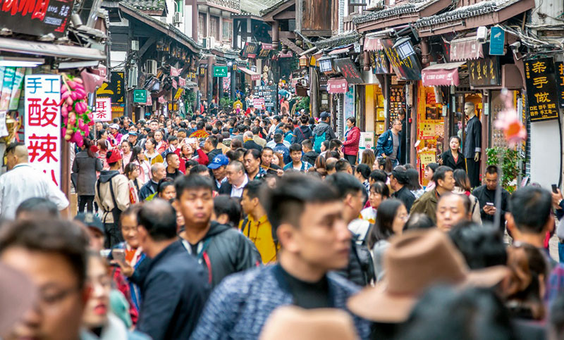 Disminuye población china por primera vez más de 60 años