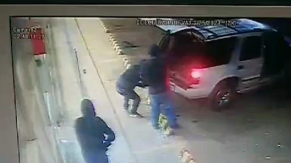 Video: Así un grupo tipo comando roba un cajero automático en Ciudad del Este